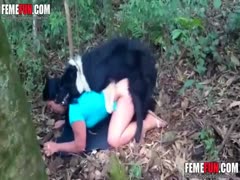 Fucking this brunette bitch in the wild makes the dog happy.